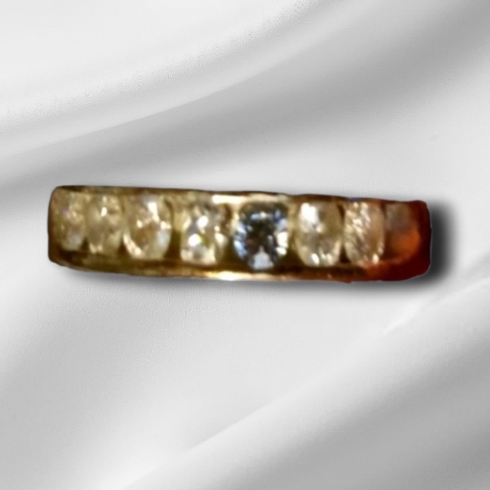 💍Diamond band, missing one gem, Few Chipped